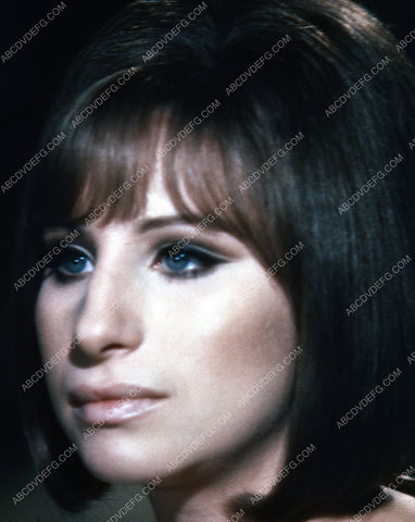 Barbra Streisand portrait 8b20-10090