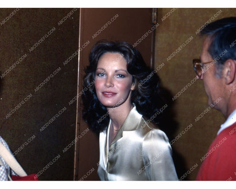 candid Jaclyn Smith pic 8b20-10196