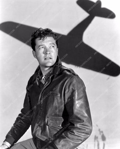 handsome Dennis Morgan in his bomber jacket 8b20-10328