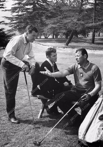 candid Dennis Morgan and friends on the golf course 8b20-10334