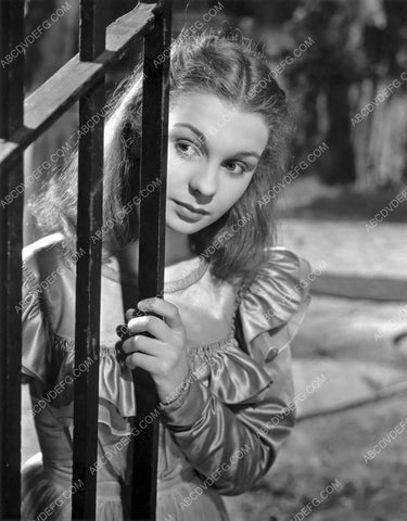 Jean Simmons portrait film Great Expectations 8b20-10390
