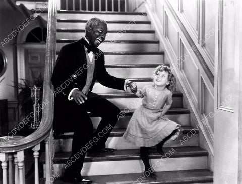 Bill Robinson Shirley Temple dancing on the stairs film The Little Colonel 8b20-1056