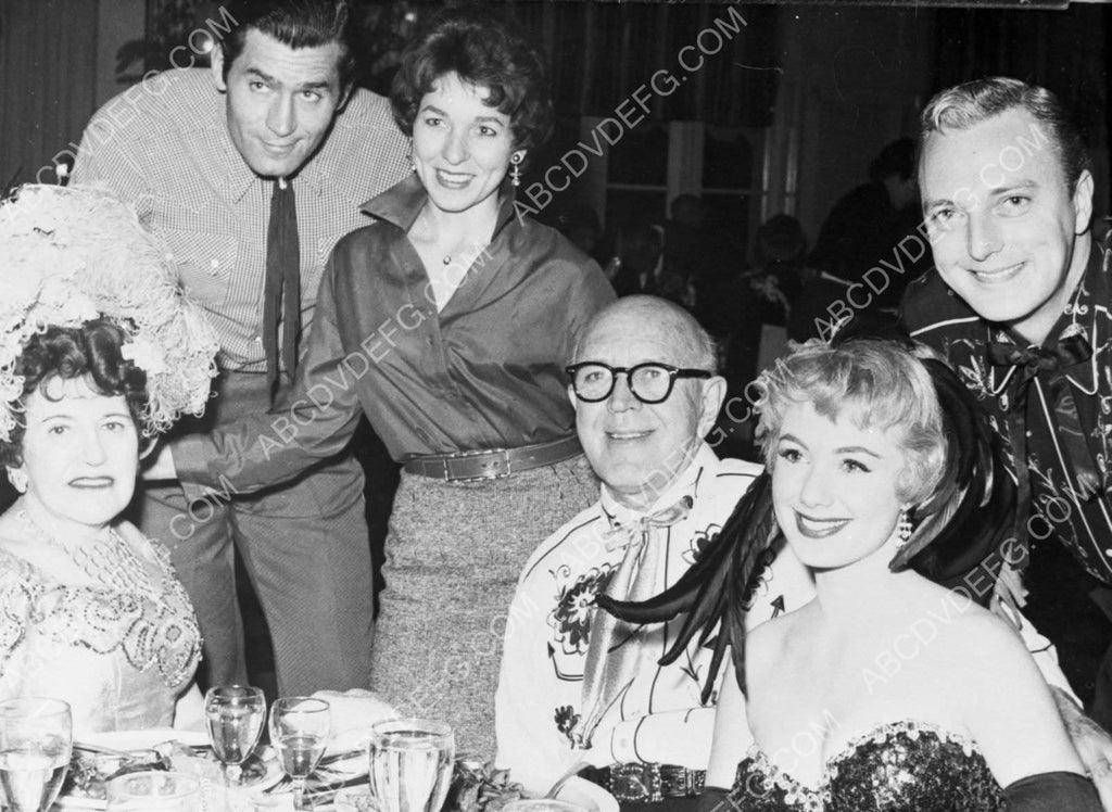 candid Clint Walker Shirley Jones and friends behind the scenes dp-106 ...