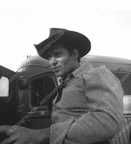 Clint Walker behind the scenes TV Cheyenne 8b20-10753