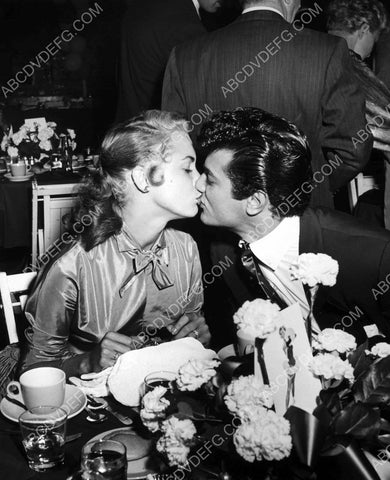 Janet Leigh Tony Curtis out to dinner 8b20-10947