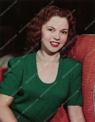 Shirley Temple portrait 8b20-1095