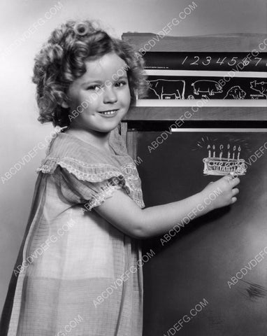 Shirley Temple counting down till her birthday cake drawing 8b20-1102