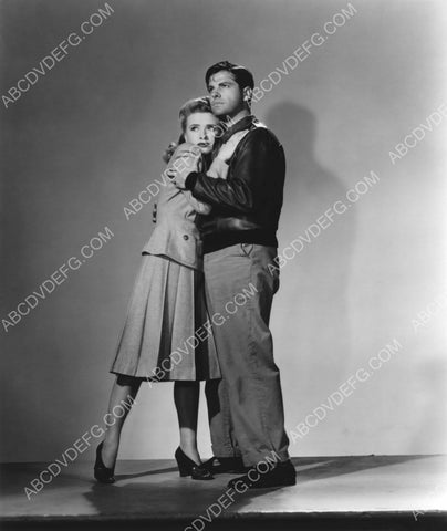 Priscilla Lane Robert Cummings mystery film Saboteur 8b20-11201