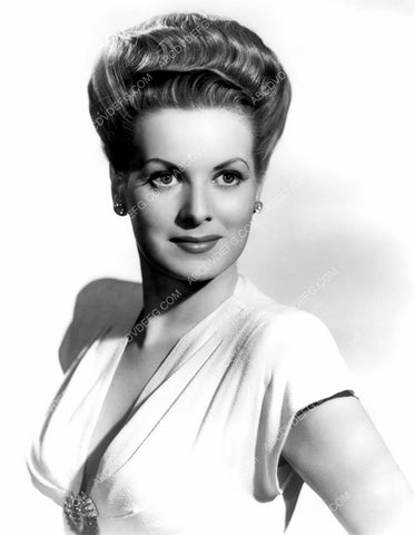 beautiful Maureen O'Hara portrait 8b20-11207