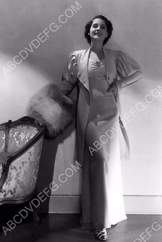 Norma Shearer fashion portrait 8b20-11377