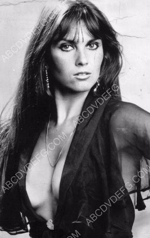 beautiful and busty Caroline Munro 8b20-11485