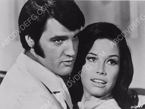 Elvis Presley Mary Tyler Moore film Change of Habit 8b20-11491