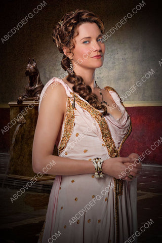 beautiful Lucy Lawless portrait 8b20-11597