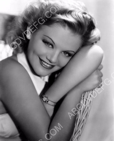 beautiful Simone Simon portrait 8b20-11690