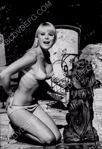 sexy Elke Sommer in bra and underwear 8b20-11732