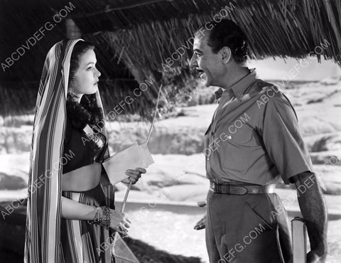 Gene Tierney film Sundown 8b20-1173