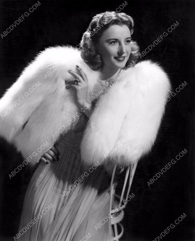 Barbara Stanwyck in white fur 8b20-11790