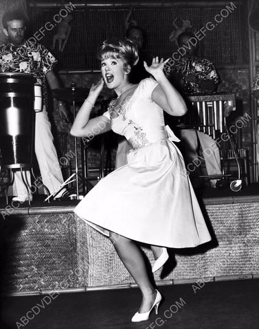 cool Connie Stevens doing some dance moves 8b20-11831