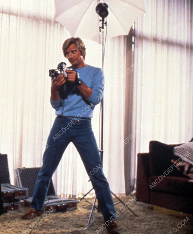 Dirk Benedict playing with his photography equipment 8b20-12124