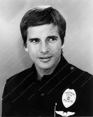 Dirk Benedict in cop uniform TV Chopper One 8b20-12139