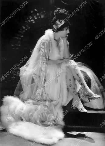 Gloria Swanson in white unknown silent film 8b20-12362