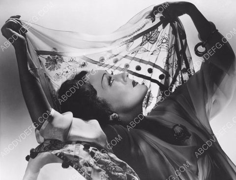 stylish Gloria Swanson portrait 8b20-12396