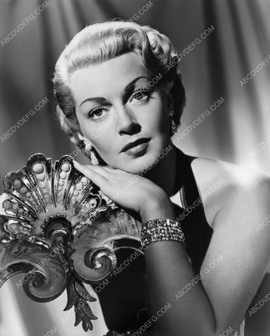 Lana Turner portrait 8b20-1260