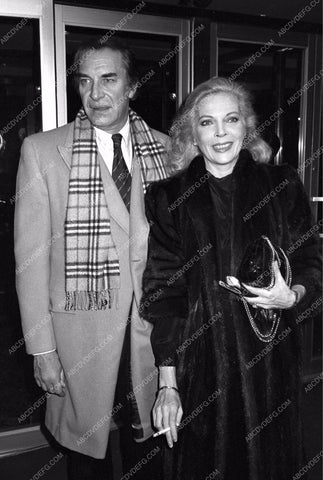 Martin Landau Barbara Bain macked out for the evening 8b20-12725
