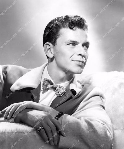 handsome Frank Sinatra portrait 8b20-12940