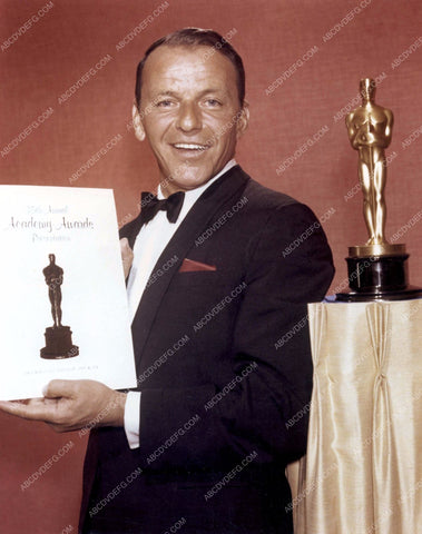 Frank Sinatra Academy Awards Statue and Program 8b20-12953