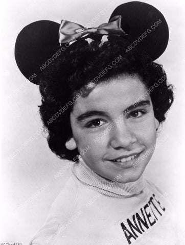 mouseketeer Annette Funicello portrait 8b20-13049