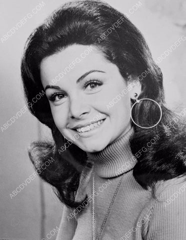 beautiful Annette Funicello portrait 8b20-13170