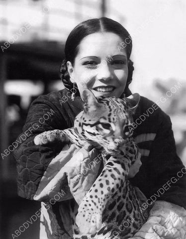 Mexican Spitfire Lupe Velez and baby panther or leopard 8b20-1319