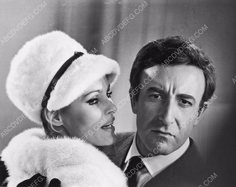Ursula Andress Peter Sellers film Dr. Strangelove 8b20-13212