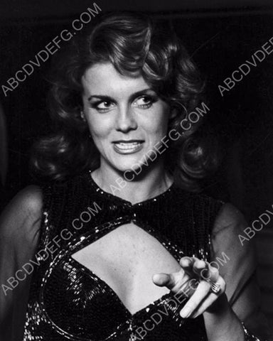 Ann-Margret pic 8b20-13405