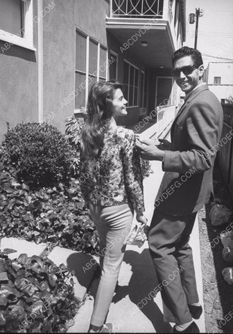 candid Ann-Margret Roger Smith coming home 8b20-13428