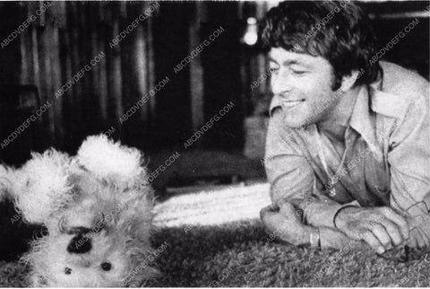 candid Bill Bixby playing with his dog 8b20-13742