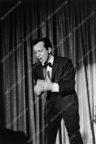 Bobby Darin groovin on stage 8b20-13837