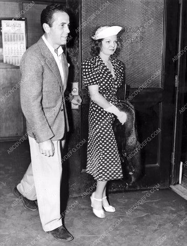 candid Humphrey Bogart and first wife get marriage license 8b20-14027