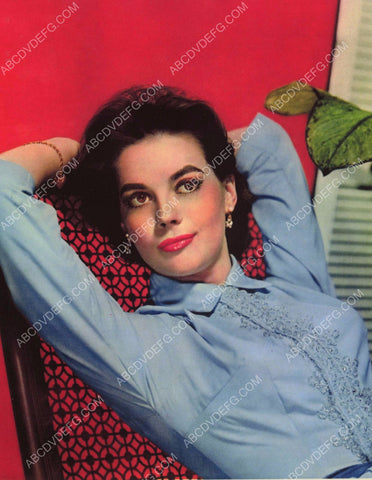 beautiful Natalie Wood portrait 8b20-1415