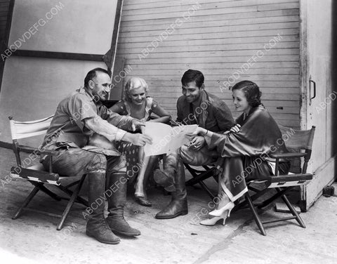 candid Donald Crisp Jean Harlow Clark Gable Mary Astor film Red Dust 8b20-14206