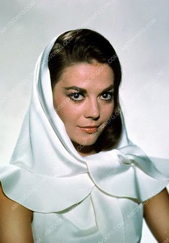 Natalie Wood portrait 8b20-1431