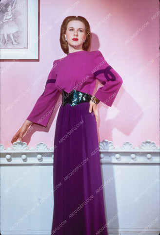 Deanna Durbin fashion portrait 8b20-14336