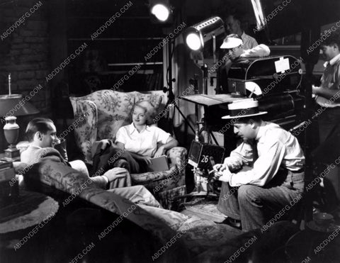 Franchot Tone Bette Davis behind the scenes 8b20-14399