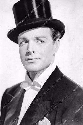 handsome Glenn Langan in tuxedo and top hat 8b20-14459