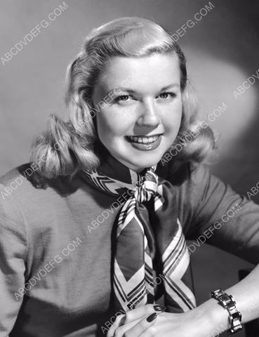 cute Doris Day portrait 8b20-14647