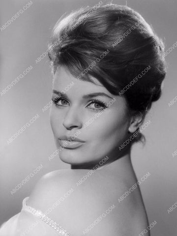 sexy Senta Berger 8b20-14762