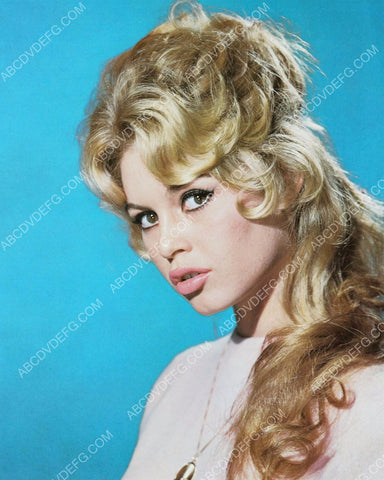 beautiful Brigitte Bardot portrait 8b20-14922