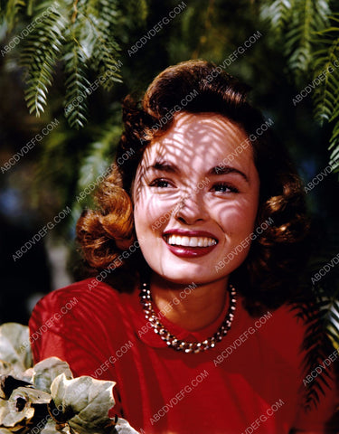 beautiful Ann Blyth outdoors portrait 8b20-14930