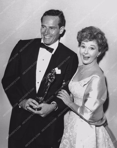 Charlton Heston Susan Hayward at Academy Awards 8b20-14985